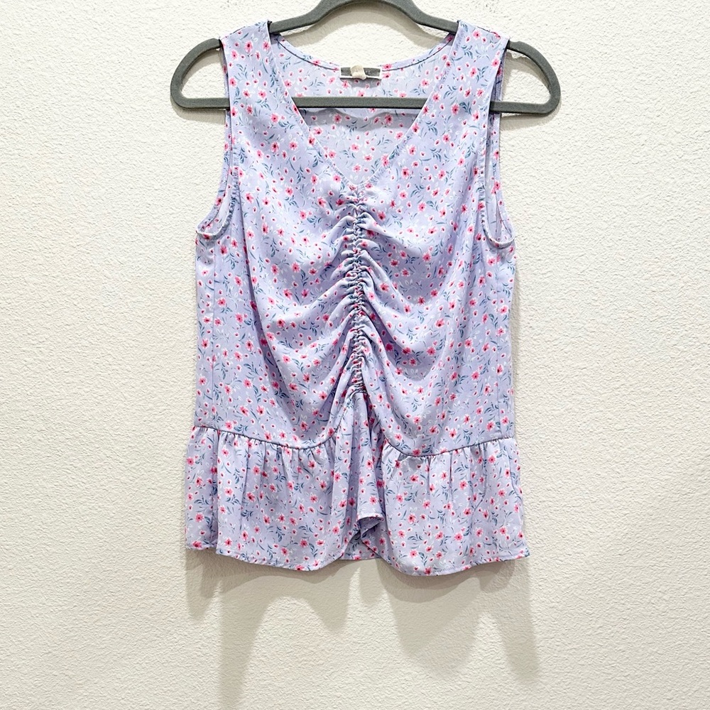 Pre-loved! PLEIONE Lavender Floral Peplum Blouse!